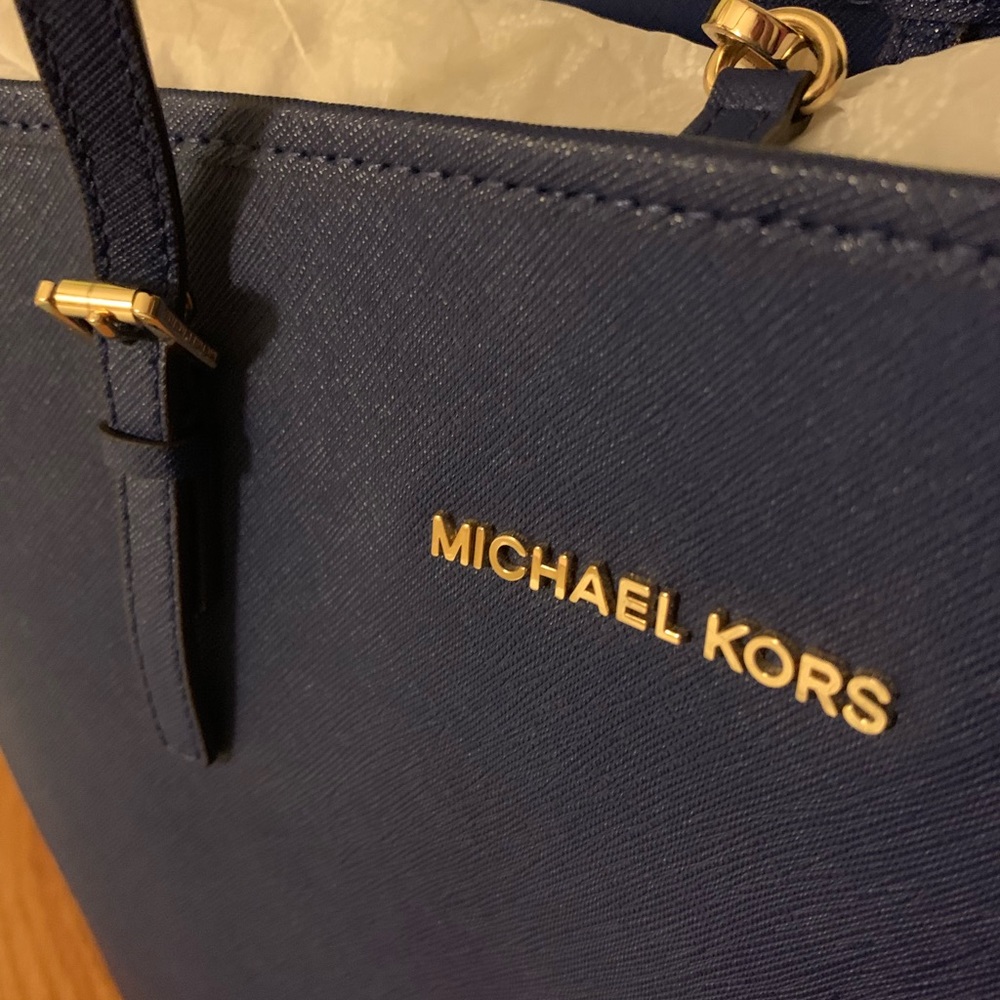 Michael kors jet set travel bag - Picture 3 of 5